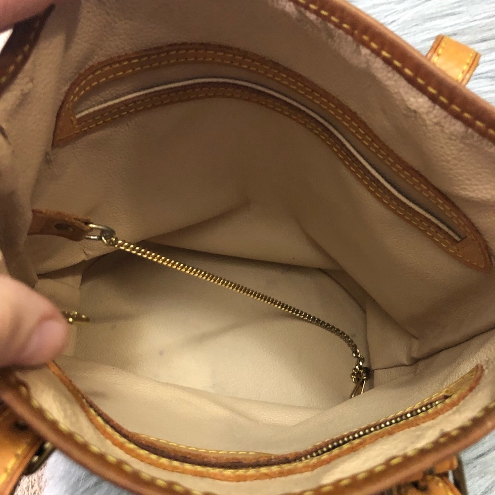SOLD❌Authentic Louis Vuitton Monogram Bucket bag - Picture 8 of 8